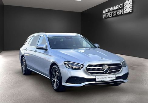 Mercedes-Benz E 220, 2022 2
