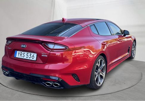 Kia Stinger, 2018 3