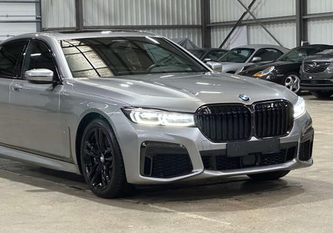 BMW 7 Serija, 2021