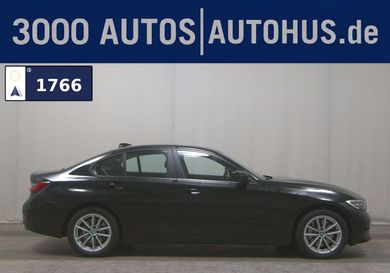 BMW 330, 2022