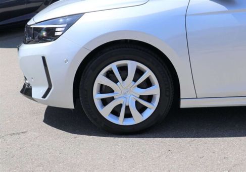 Opel Corsa, 2024 3