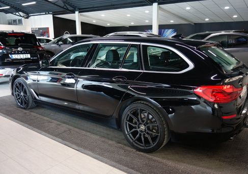 BMW 520, 2020 3