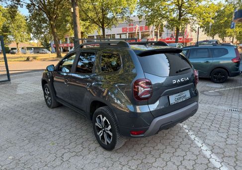 Dacia Duster, 2023 3