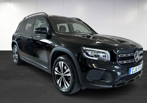 Mercedes-Benz GLB 200, 2023