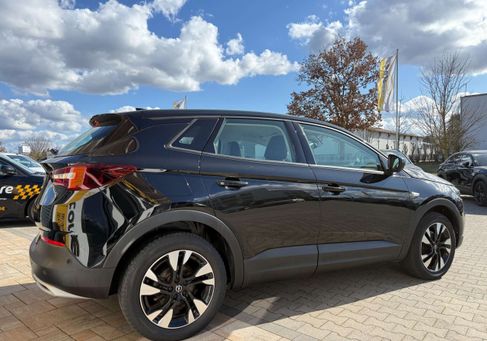 Opel Grandland X, 2021 3