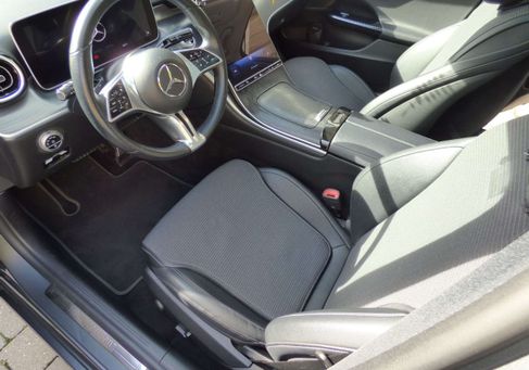 Mercedes-Benz C 180, 2022 2
