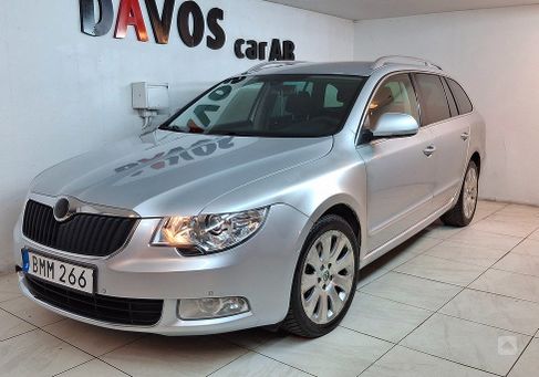 Skoda Superb, 2011