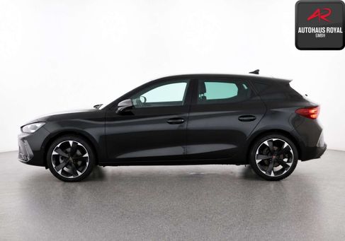 Cupra Leon, 2025