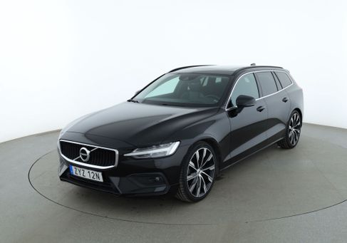 Volvo V60, 2022