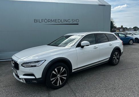 Volvo V90 Cross Country, 2020