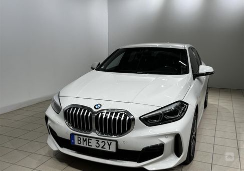 BMW 120, 2020