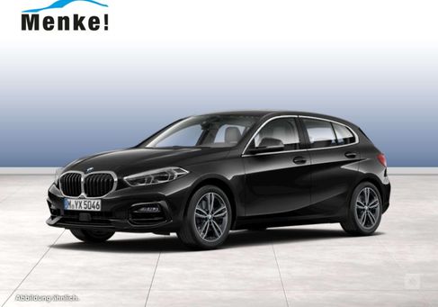 BMW 118, 2021