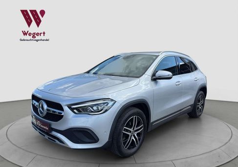 Mercedes-Benz GLA 250, 2021 2