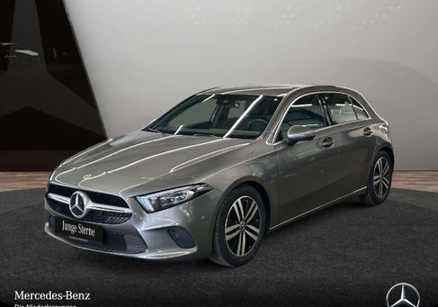 Mercedes-Benz A 220, 2022