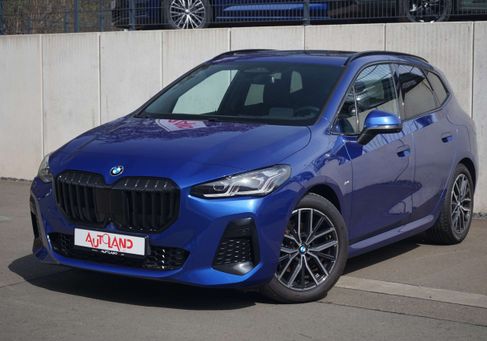 BMW 220, 2022