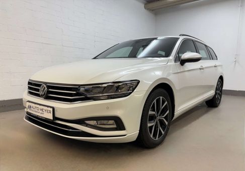 Volkswagen Passat Variant, 2022