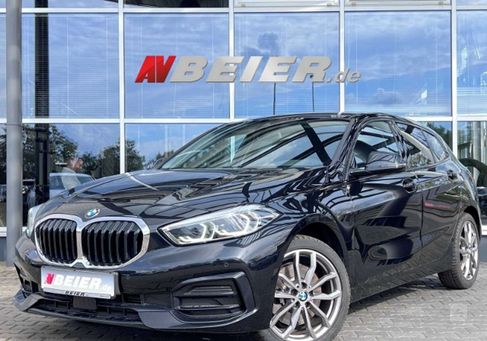 BMW 120, 2023