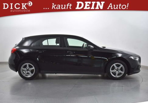 Mercedes-Benz A 180, 2022