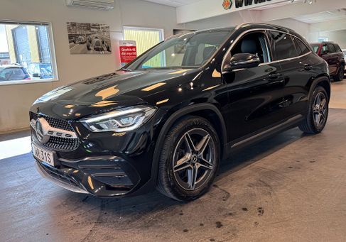 Mercedes-Benz GLA 200, 2020