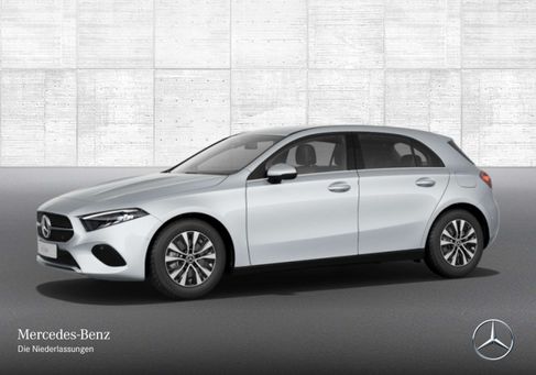 Mercedes-Benz A 180, 2023