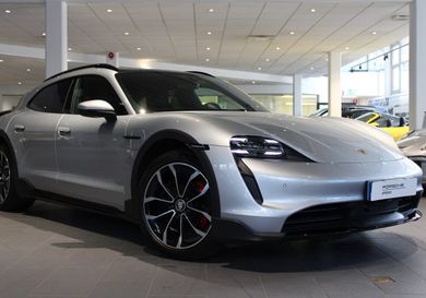 Porsche Taycan, 2022