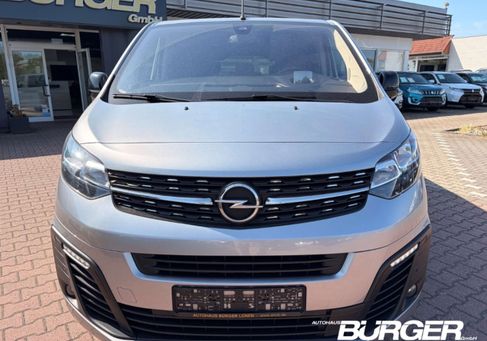 Opel Zafira, 2022