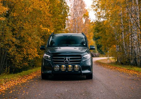 Mercedes-Benz V 300, 2026