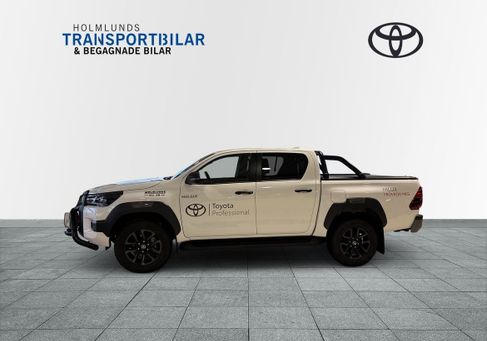Toyota Hilux, 2024