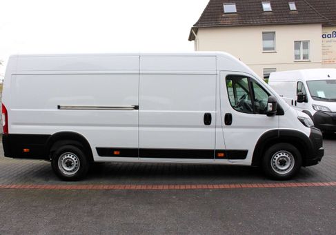 Peugeot Boxer, 2025