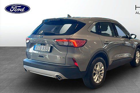 Ford Kuga, 2023