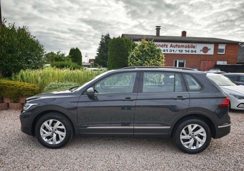 Volkswagen Tiguan, 2022 3