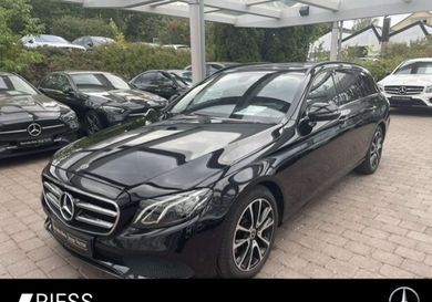Mercedes-Benz E 200, 2020