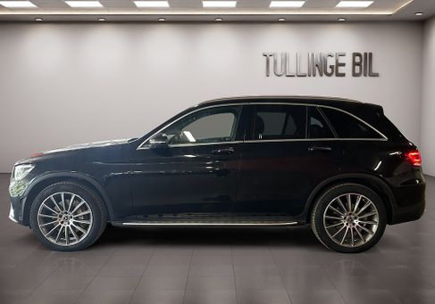 Mercedes-Benz GLC 300, 2021
