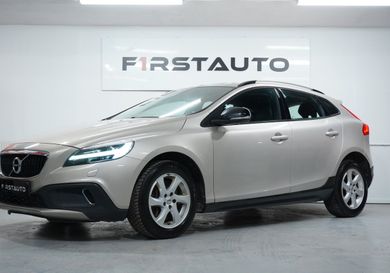 Volvo V40 Cross Country, 2017