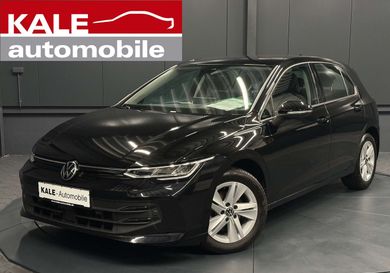 Volkswagen Golf, 2024