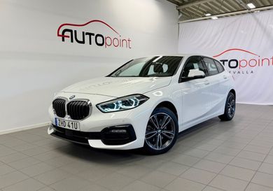 BMW 118, 2022