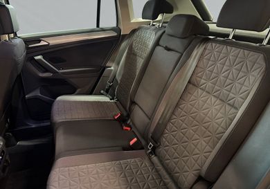 Volkswagen Tiguan, 2022