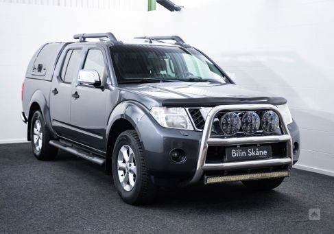 Nissan Navara, 2011
