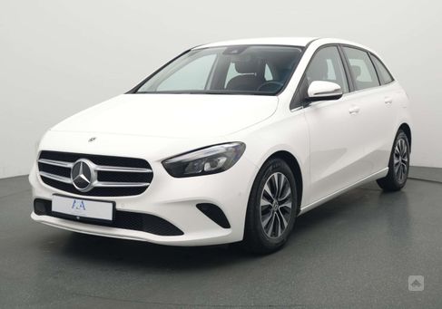 Mercedes-Benz B 200, 2021