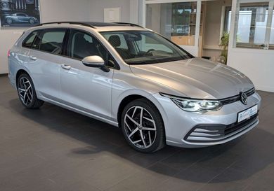 Volkswagen Golf, 2021
