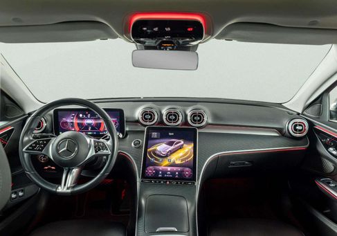 Mercedes-Benz C 300, 2022 3
