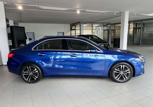 Mercedes-Benz A 180, 2023