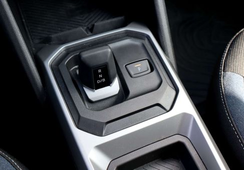 Dacia Duster, 2024 3