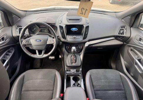 Ford Kuga, 2018