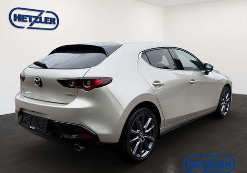Mazda 3, 2025