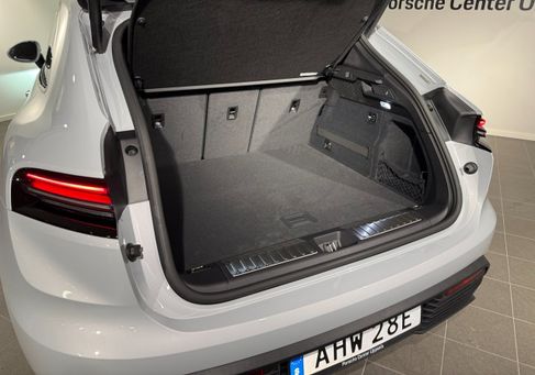Porsche Macan, 2025