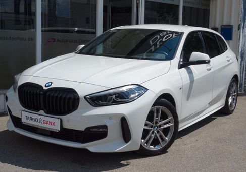 BMW 118, 2023