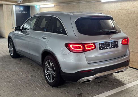 Mercedes-Benz GLC 200, 2021