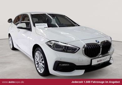 BMW 120, 2023