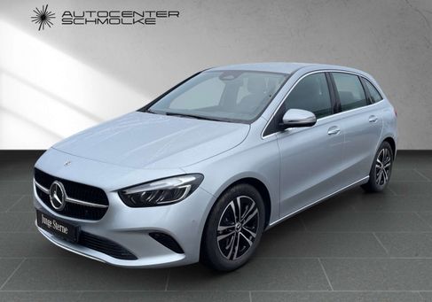 Mercedes-Benz B 180, 2024